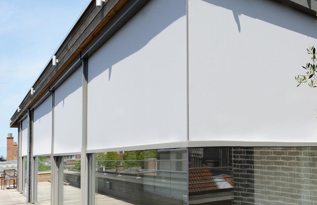 Schatteplatz Senkrechtmarkisen