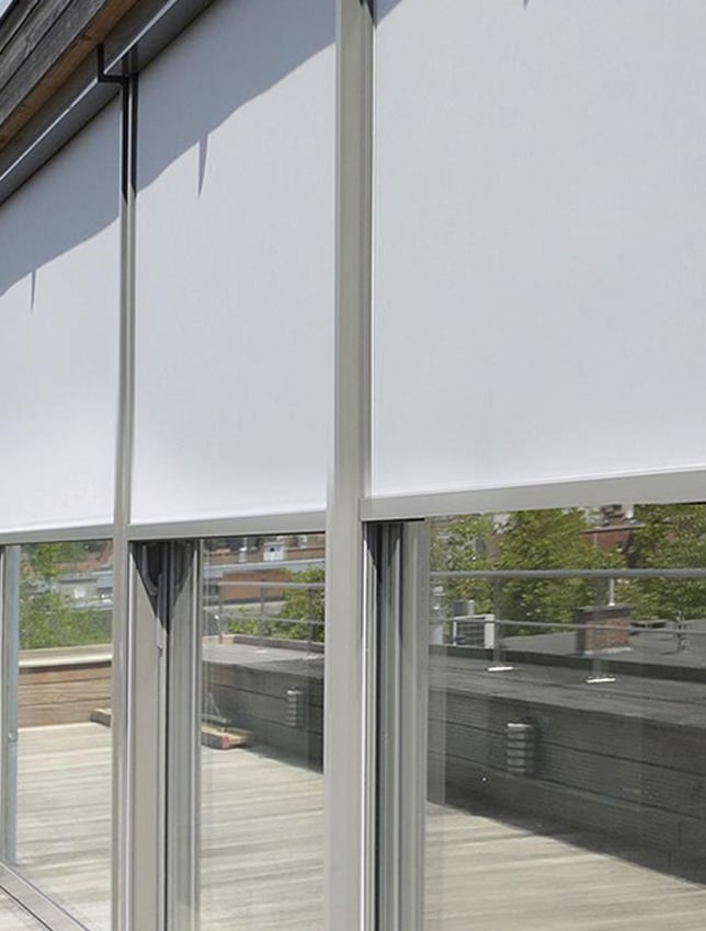 Senkrechtmarkise-B1350-ZIP